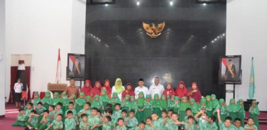 TK Islam Al Azhar Kunjungi Kantor Gubernur