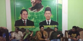 Penampilan Ifan Seventeen Pukau Pengunjung