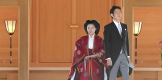 Relakan Tahta demi Cinta, Putri Kekaisaran Nikahi Rakyat Jelata