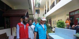 Hari Ini Sidang Putusan Frantinus Nirigi, FRKP Harap Hakim Bisa Adil