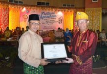 Paceri Nanas dan Sayok Keladi Kuliner Asli Pontianak