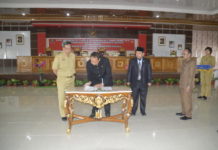 DPRD Sanggau Sahkan Lima Raperda