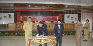 DPRD Sanggau Sahkan Lima Raperda