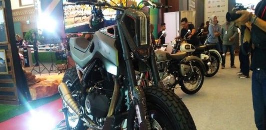 Modifikasi Royal Enfield SG-411 Himalayan Army yang Memukau
