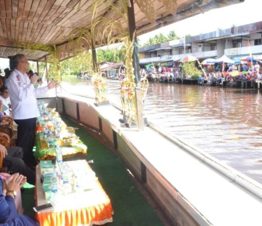 Robo-Robo Tradisi Baca Doa Tolak Bala