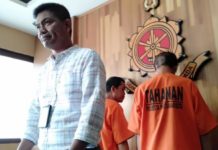 Tiga Paman ‘Garap’ Tiga Kakak Beradik