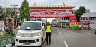 Polantas Berkeliling Memberikan Penyuluhan Soal Lalu Lintas