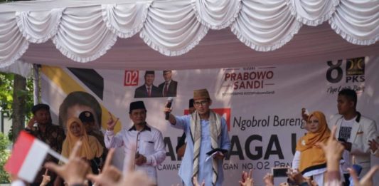 Sandi Gaet Simpati di Kota Seribu Industri