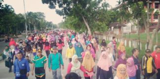 HUT ke 73 PGRI, Guru-guru Gerak Jalan Santai