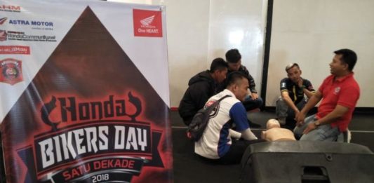 Komunitas Honda Kalbar Dalami Materi Basic Life Support
