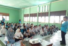 Tali Kawat Layangan Akibatkan Pasokan Listrik Terputus