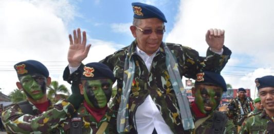 Midji Warga Kehormatan Korps Brimob