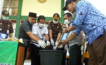 Kejari Musnahkan 105, 8 gram Sabu dan Barang Bukti