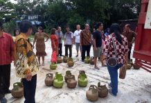 Tiga Jam, 560 Tabung Gas Melon Ludes