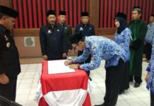 “Makan Uang Negara tapi Mau Menghancurkan Negara”