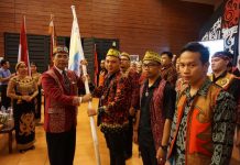 Sikap Politik Pemuda Dayak Independen