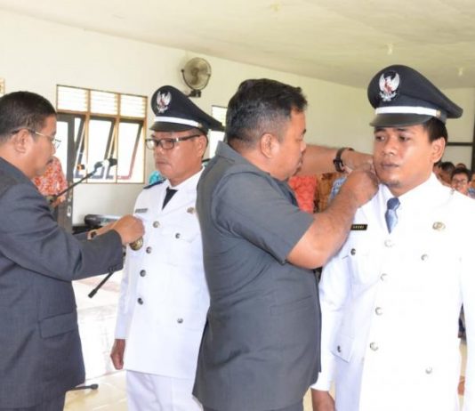 Dua Kades di Nanga Taman Diganti