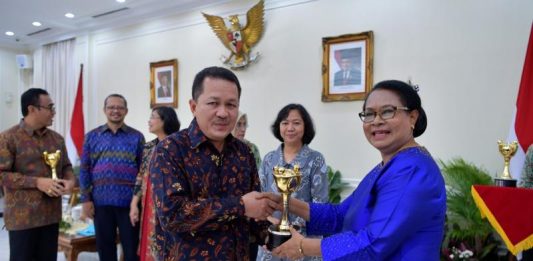 Kubu Raya Raih Anugerah Parahita Ekapraya Utama