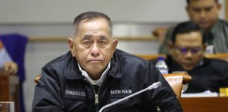 Menhan: Tak Ada Negosiasi, Menyerah atau Diselesaikan