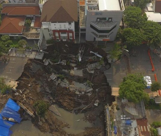 Dalami Pelanggaran SOP Pembangunan