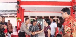 Masalah Ekonomi Tidak Mengurangi Kemeriahan Natal