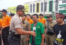 Ibadah dan Perayaan Natal di Sanggau Aman
