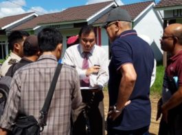 Juntak dan Ekok Kuat-kuatan Bukti Kepemilikan