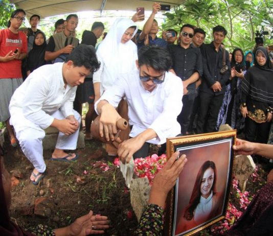 Ifan Seventeen: Cuma Allah yang Tahu Seberapa Besar Sayangku