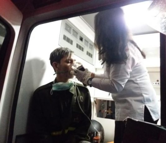 Kebakaran Besar, Sejumlah Pemadam Pontianak Sesak Nafas, Syukurlah PMI Sigap