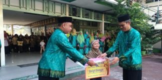 Keisha Amelia Karenina Raih Penghargaan dari Sekolah