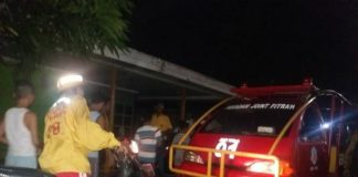 Dua Petugas Damkar Tersengat Aliran Listrik