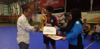 DMS Teluk Batang Juara Open Tournament Futsal se KKU 2018