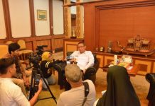 Transaksi Ekonomi Jangan Lagi ke Seberang