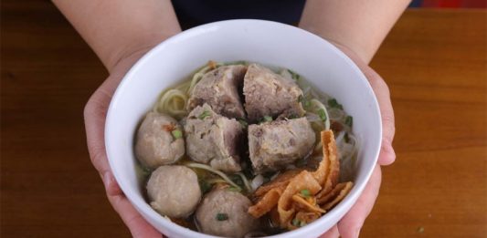 Bakso Nawan Menawan Rasa