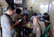 Satpol PP Razia Anak Sekolah