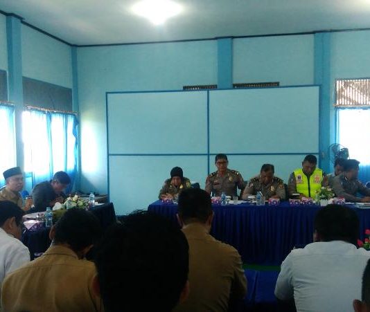 Kendaraan Roda Enam Dilarang Melintasi Jembatan Asam dan Batu