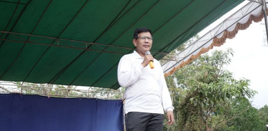 Tanpa Dendam Politik, Citra Duani Tetap Bangun Jalan di Kecamatan Seponti