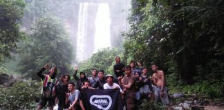 Ekspedisi 6 Riam, Aspal Hanya Butuh Dua Hari