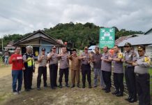 Desa Mandiri Sutera Dikunjungi Polda Kalbar