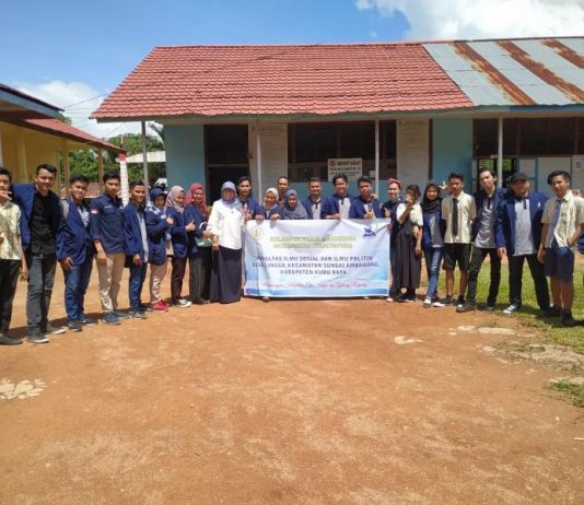 Cerdaslah Bermedia Sosial