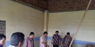 Dongkrak Nilai Jual Rotan Sintang