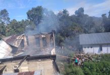 Gipson Sigap Selamatkan Anak dan Istri