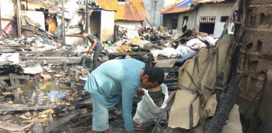 Harta Ludes, Tempat Tinggal Sisakan Puing-puing