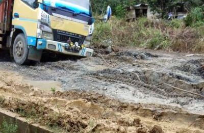 Kemenhub Sambangi Dermaga Sungai Ayak-Sunyat