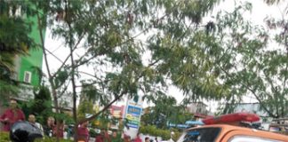 Mobil Damkar PB Terlibat Tabrakan