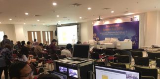 Seminar yang Bikin Deg-Degan