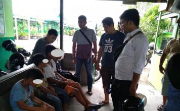 Lima Anak Ngelem di Toilet Sekolah