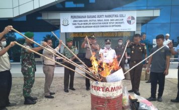 Ratusan Gram Sabu dan Ekstasi Dimusnahkan