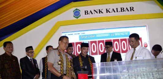 Bank Kalbar Resmikan Gedung Baru dan Launching Produk