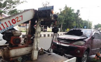 Usai Diservis, Mobil Mirna Terbakar